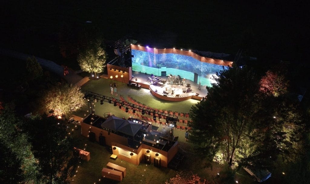 Innovative outdoor stage and lighting design